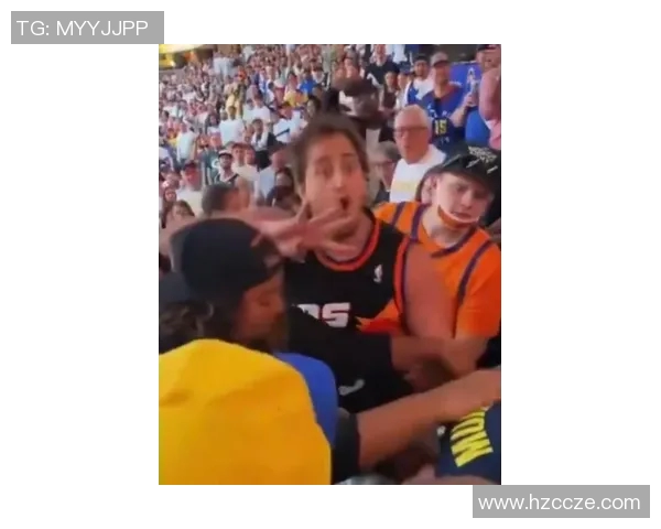 球迷炸锅:太阳这一行为引热议! 球迷炸锅:太阳这一行为引热议!